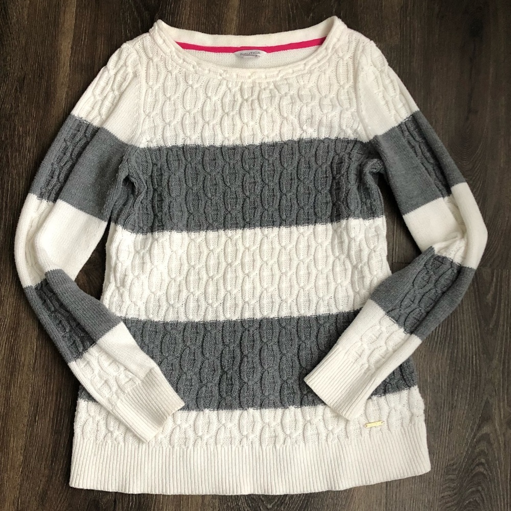 Nautica cotton sweater. Size M.